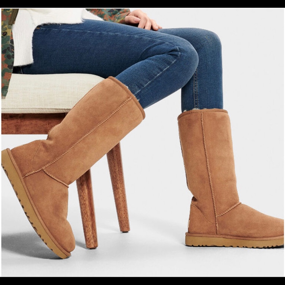 UGG classic tall 5815 size w9